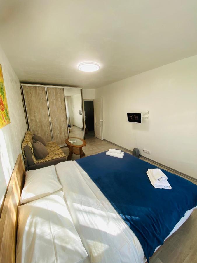 Real Home Apartments- Geroiv Dnipra Metro Station Kiev Dış mekan fotoğraf